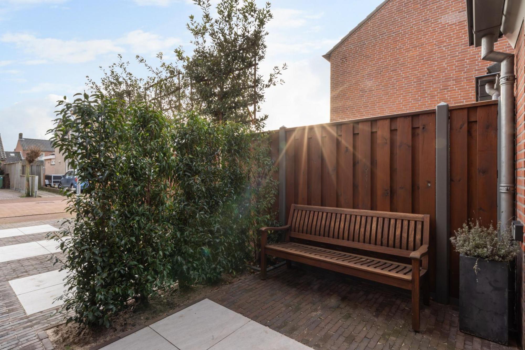 Luxury Fully Equipped Studio - Centrally Located Apartment Huizen Exterior photo